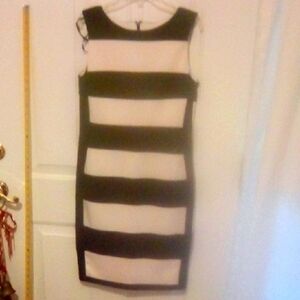 Calvin Klein Black and White Blocked Mini Dress 37" Long Size 4